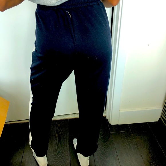 Shein Navy Sweatpants - Picture 1 of 3